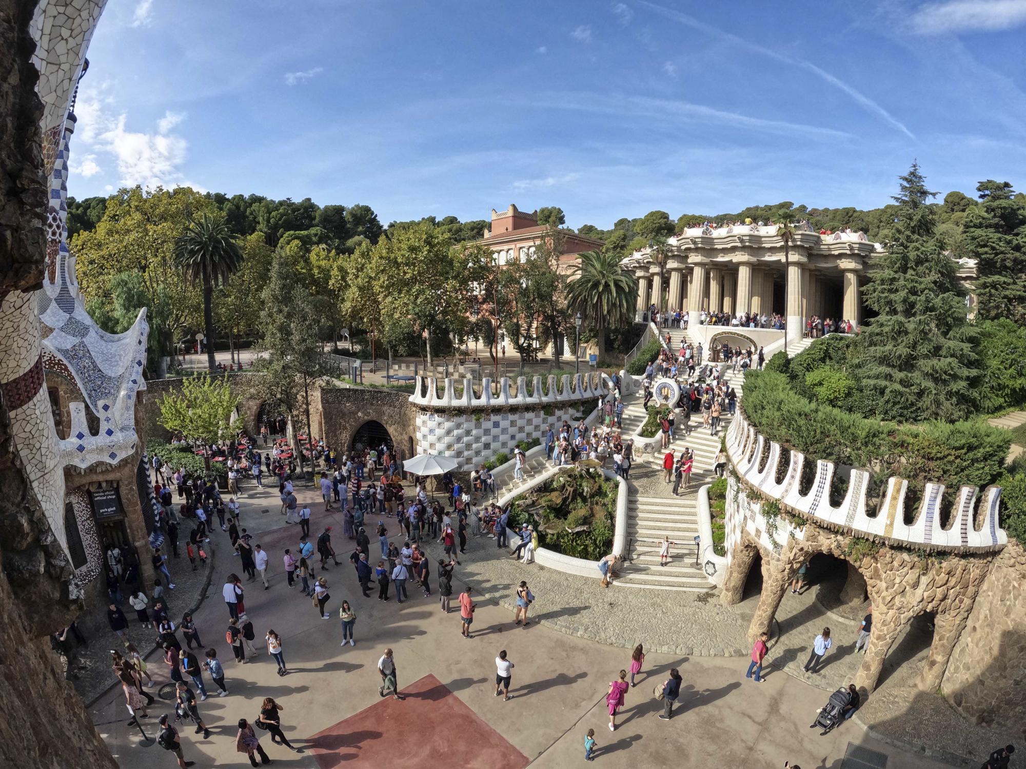Park Güell, Barcelona - 1